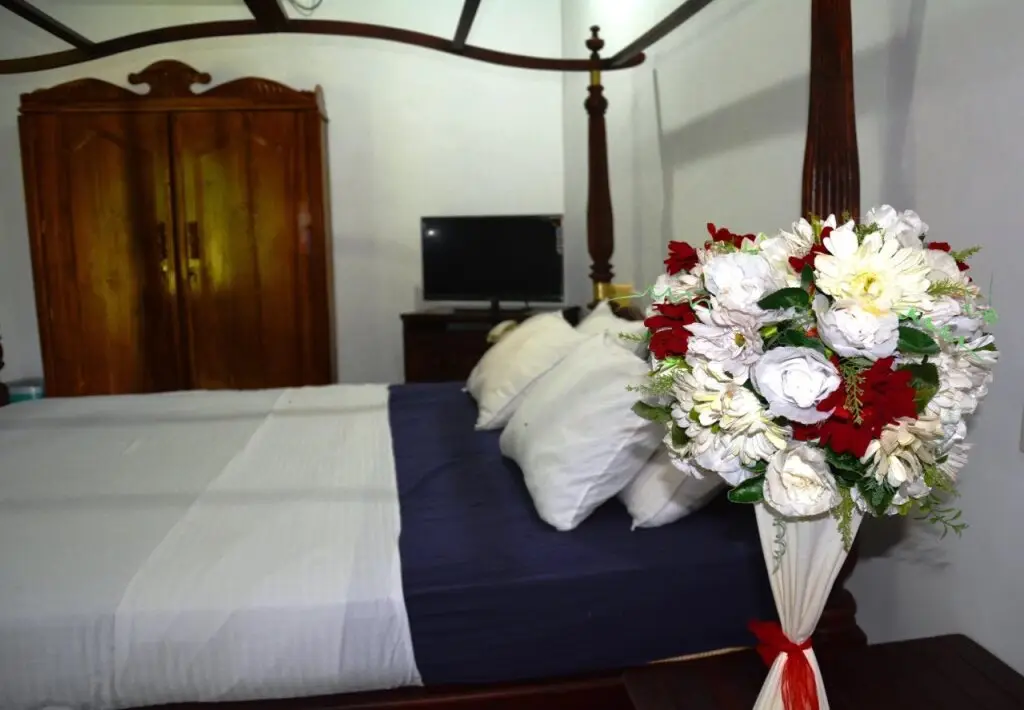Панадура: River View Hotel