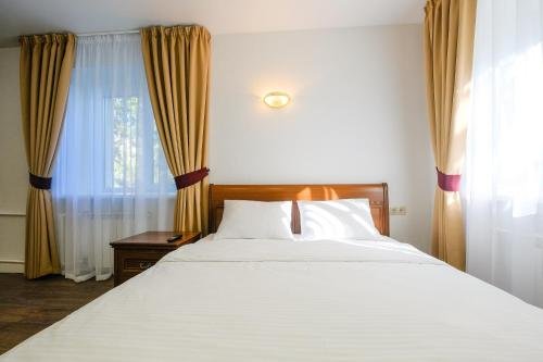 Томск: Apartments Petrovskie on Kirova 39A