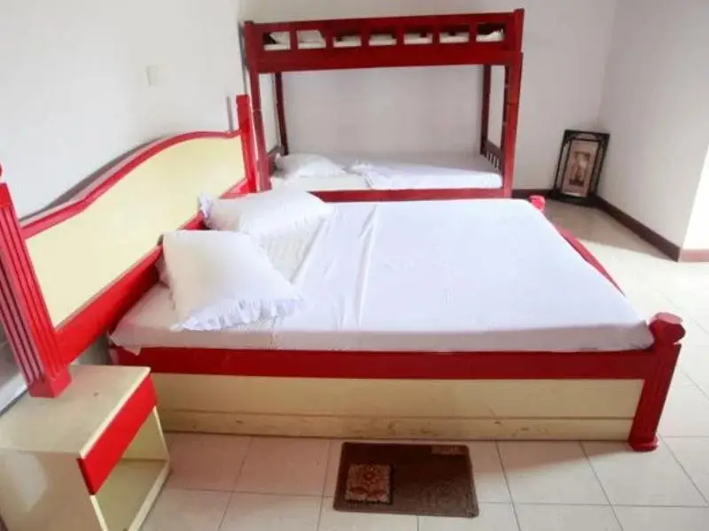 Бандаравела: Hotel Sanasta