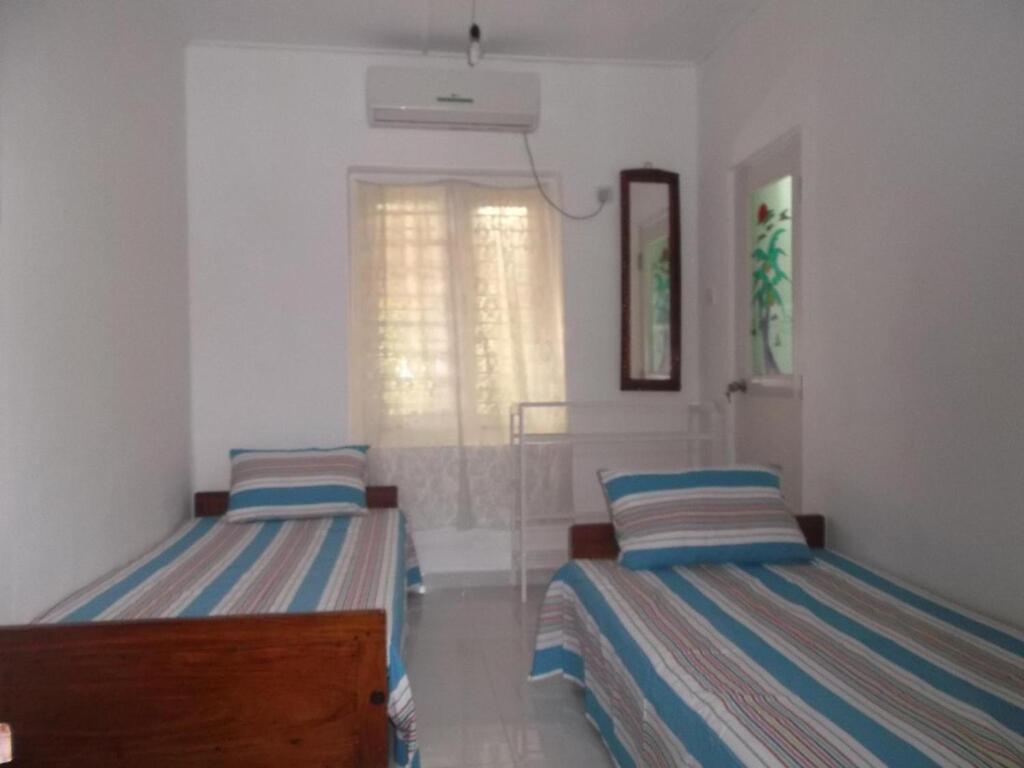 Хиккадува: Villa 49 hotel beds - Hikkaduwa