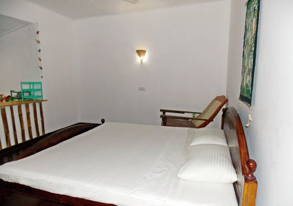 Хиккадува: Villa Dominika