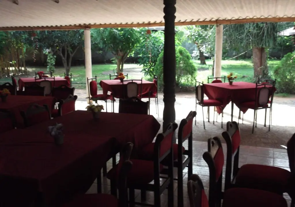 Тимболкетия: Hotel Onara Udawalawe