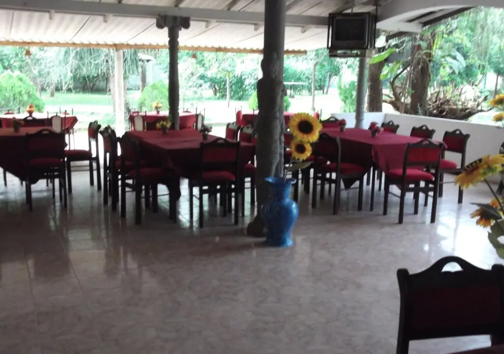 Тимболкетия: Hotel Onara Udawalawe