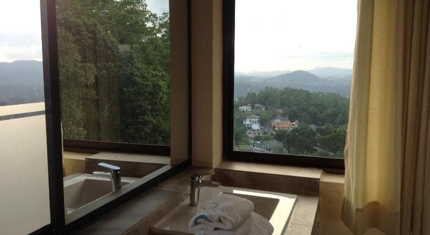 The Views Kandy — фото 1