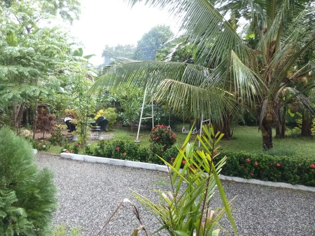 Удавалаве: Walawa Cottage and Family Villa