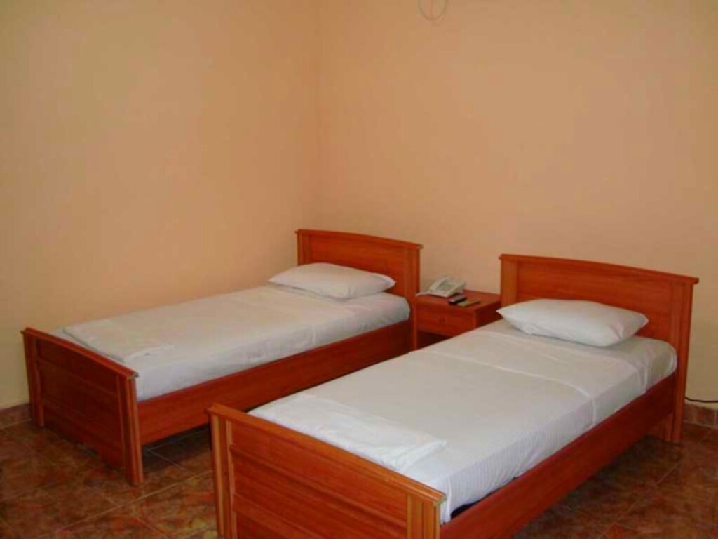 Джафна: Hotel Lux Etoiles