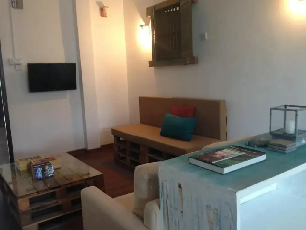 Коломбо: Stumble Inn Colombo