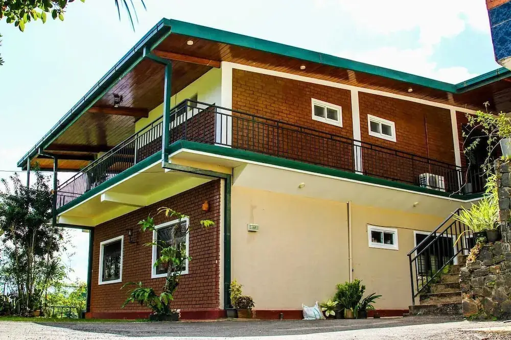 Канди: The Tenthola Kandy