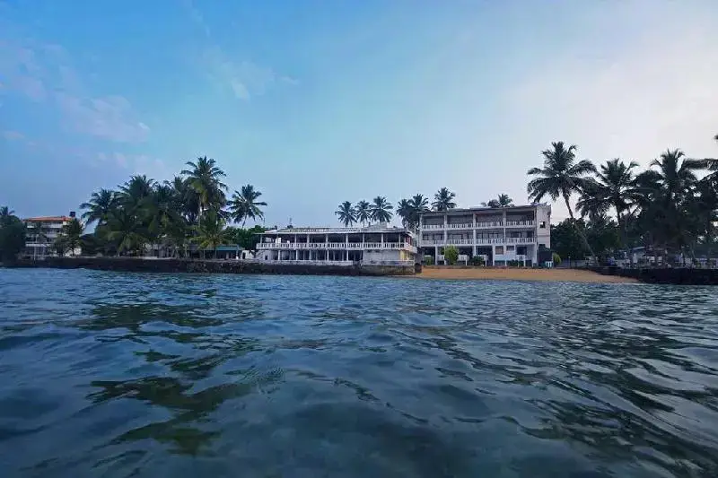 Унаватуна: Unawatuna Mbr Resort