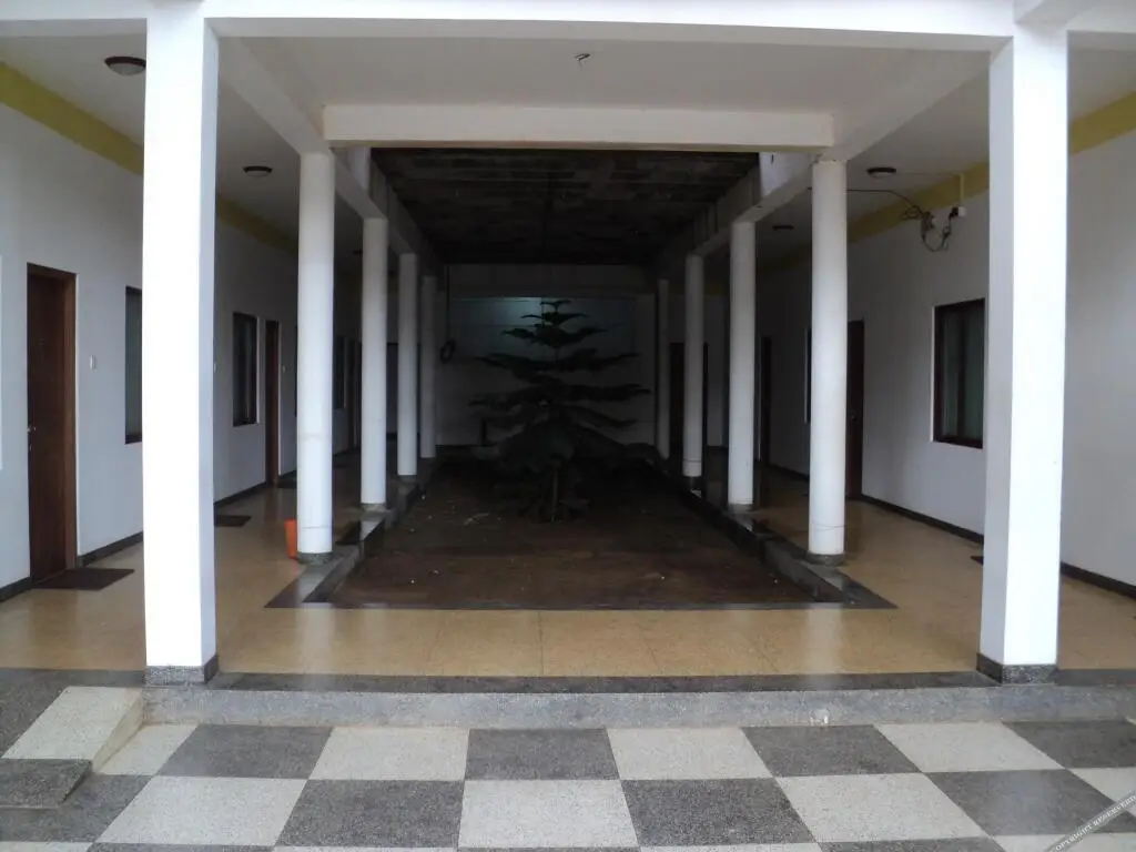 Маннар: Hotel Ahash