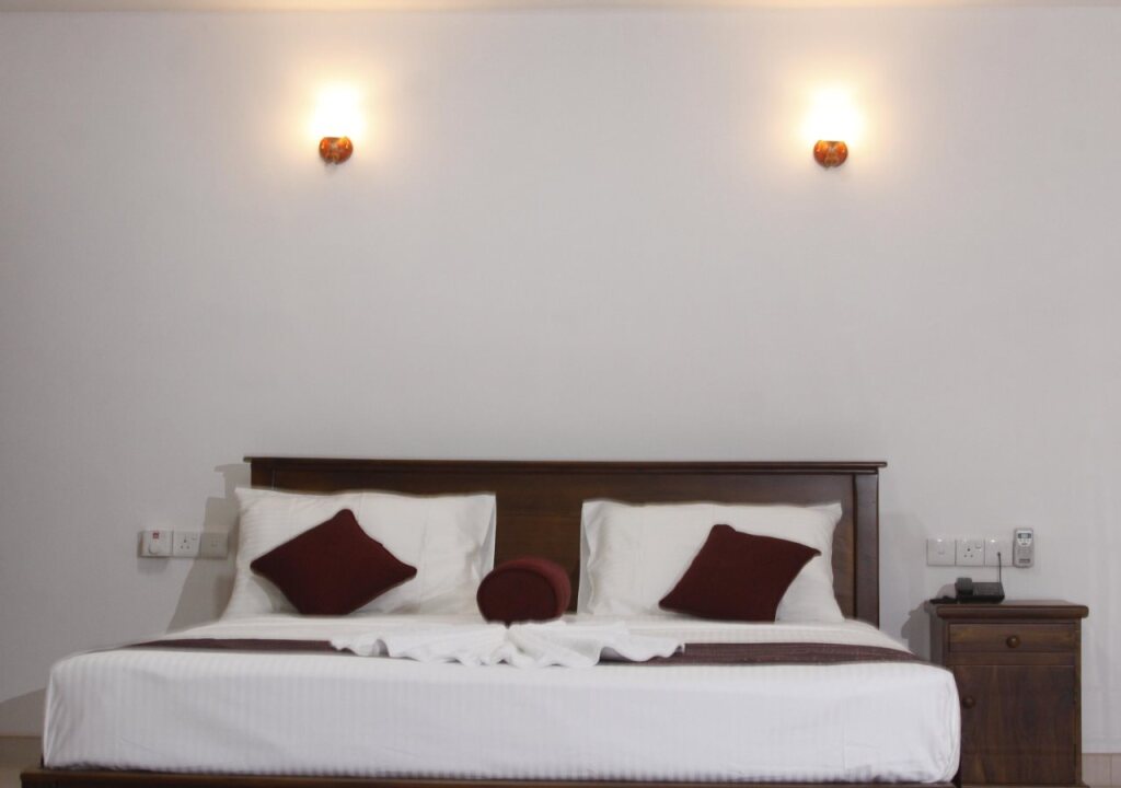 Канди: Hotel Mapura