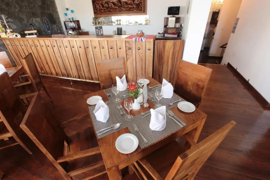 Нувара-Элия: Serenus Boutique Villa