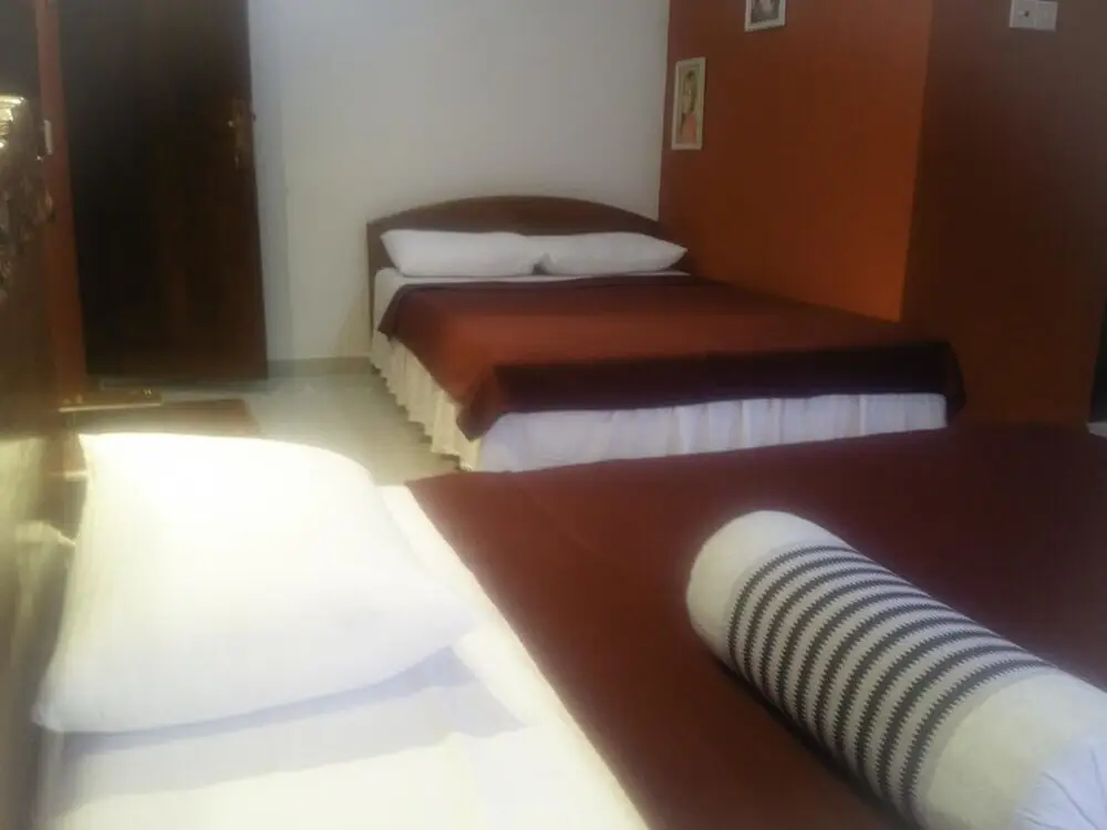 Нувара-Элия: Yoho Toppass Breeze Hotel
