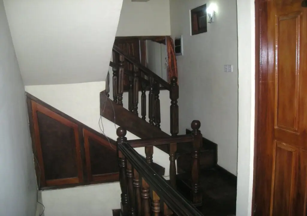 Нувара-Элия: Downtown Inn