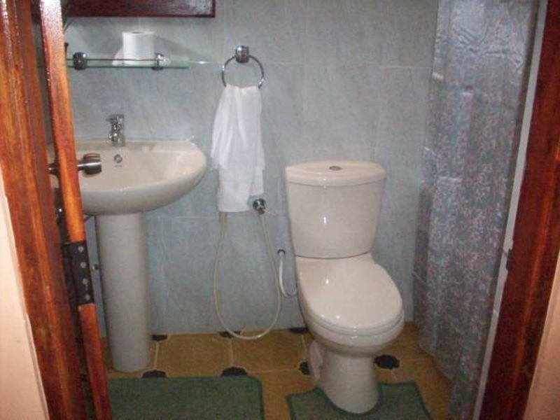Нувара-Элия: Redwood Inn Nuwara Eliya