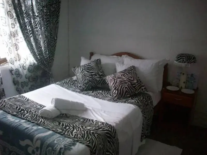 Нувара-Элия: Redwood Inn Nuwara Eliya