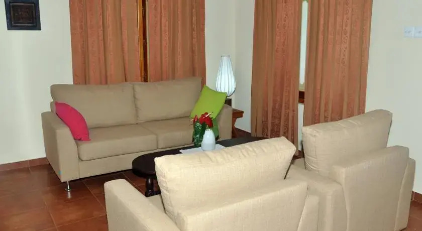 Хиккадува: Panwila Cabanas
