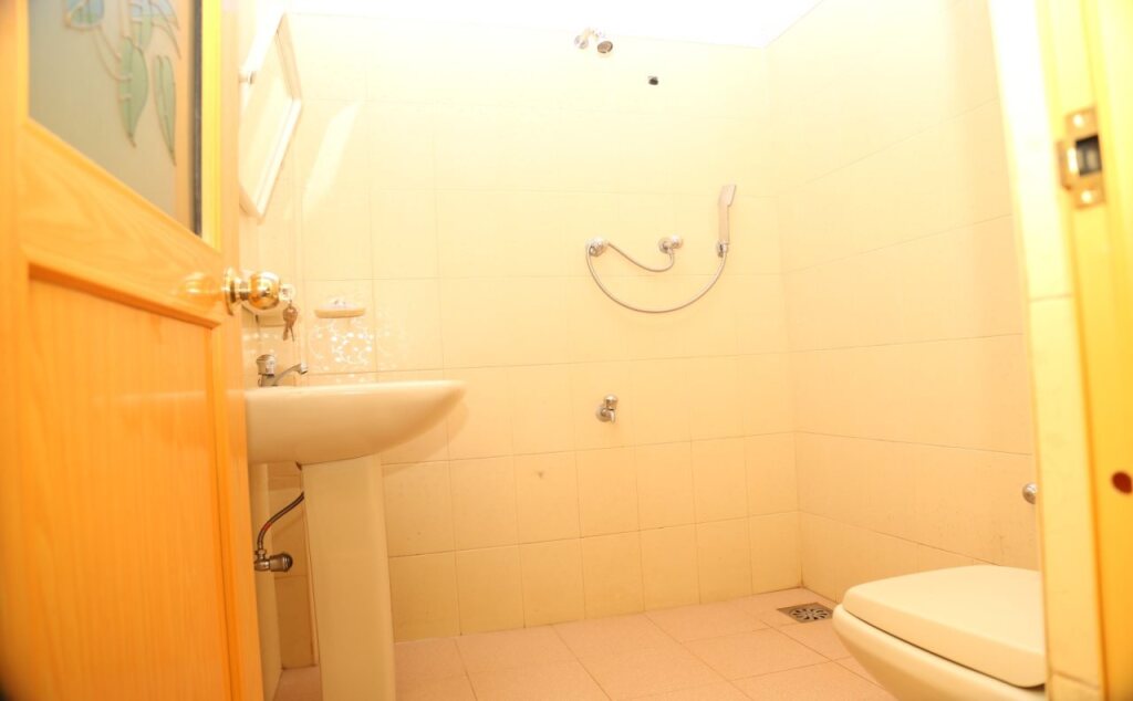 Мирисса: Pravindi Guest Home