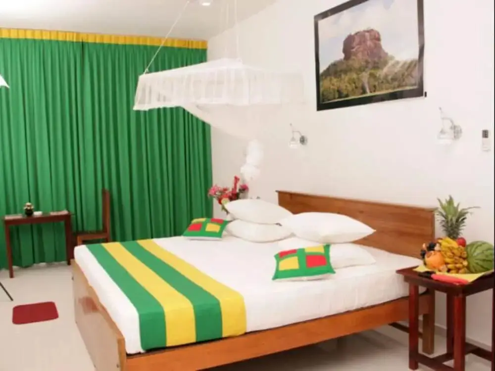 Хабарана: Acme Transit Hotel