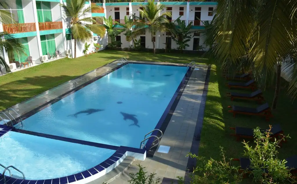 Хабарана: Acme Transit Hotel