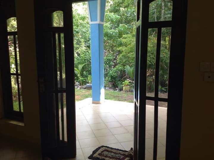 Берувела: Lagoon Villa Beruwala