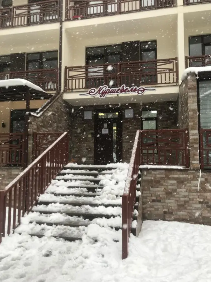 Эсто-Садок: Музыка Гор