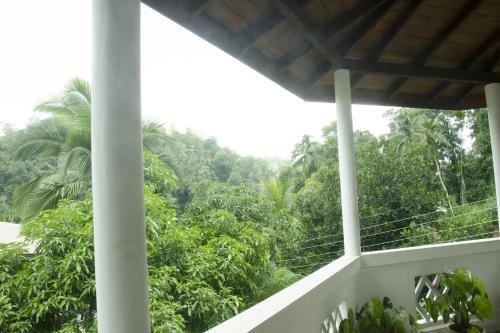 Канди: Jayabo Residence