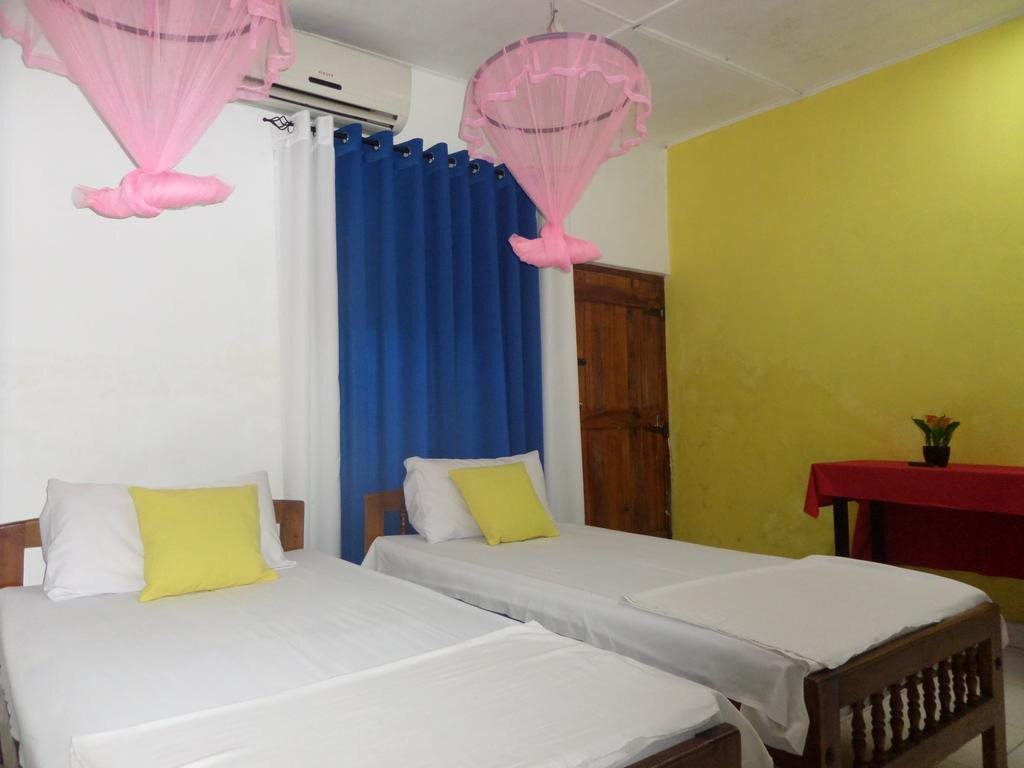 Полоннарува: Samudra Guest House