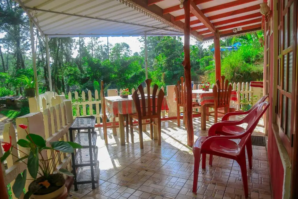 Элла: Rustle Hill Home Stay-Ella