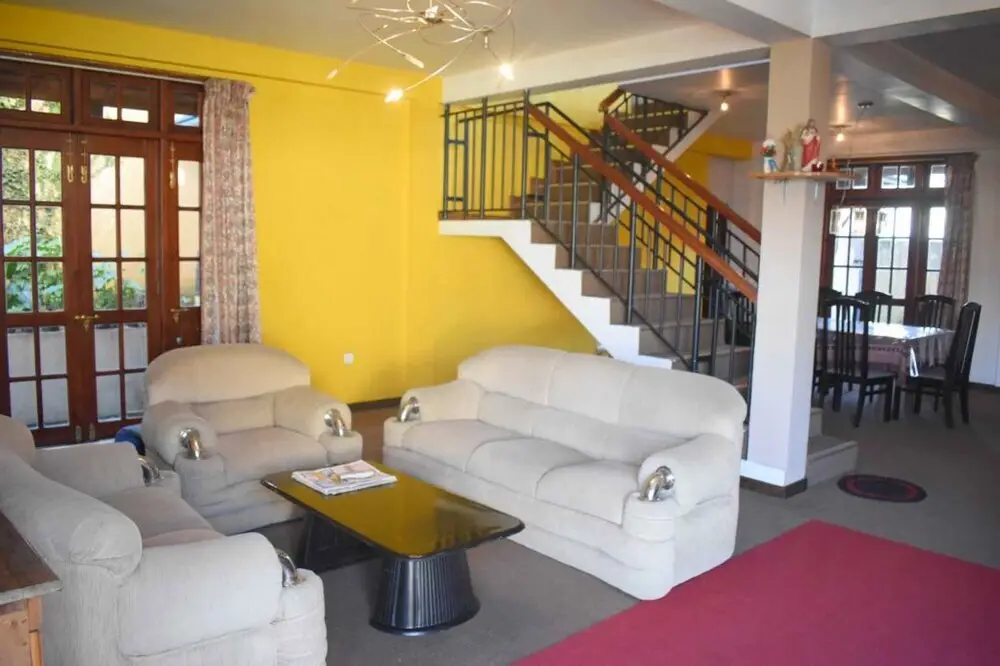 Нувара-Элия: Yoho Hotel Hillberry