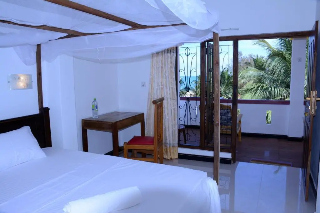 Аругам-Бэй: East Beach Surf Resort