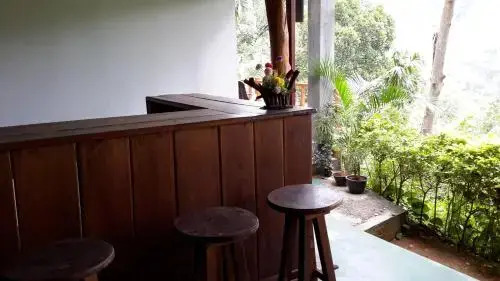 Элла: Raveena Guest House