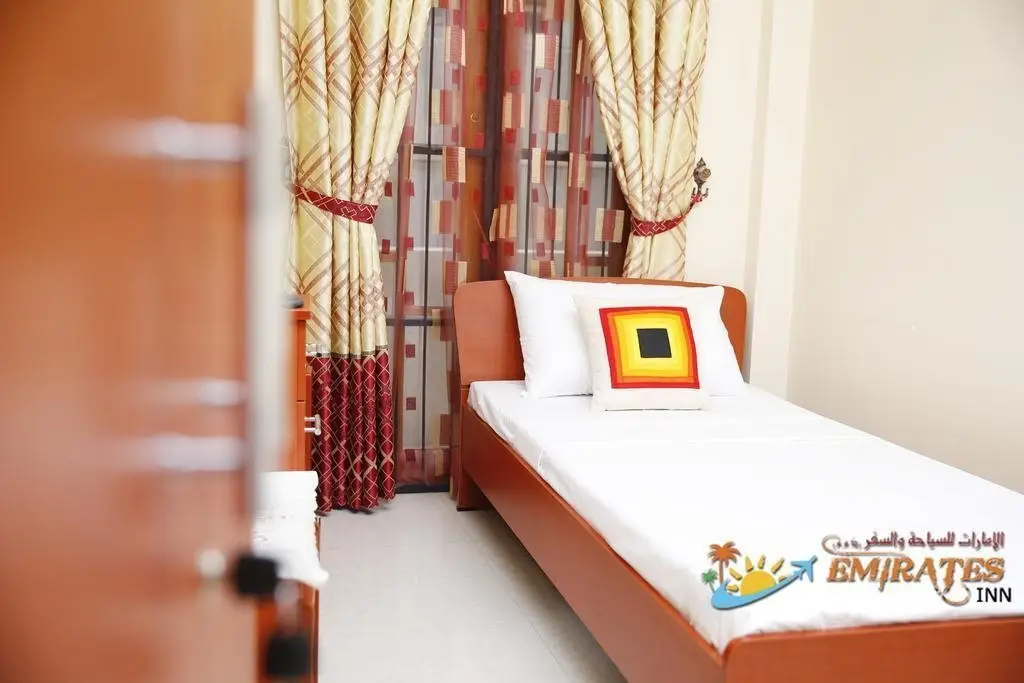 Гора Lavinia: Yoho Emirates Inn