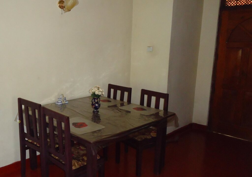 Канди: Kundasale Holiday Home