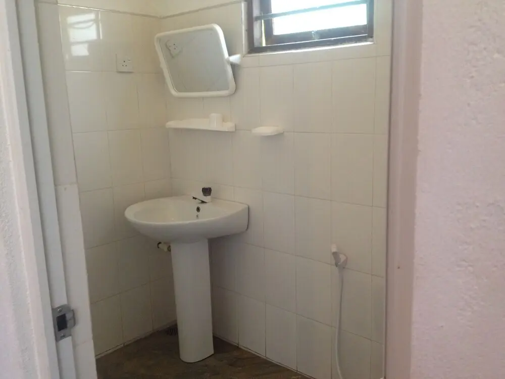 Хиккадува: Hikka Green Family House