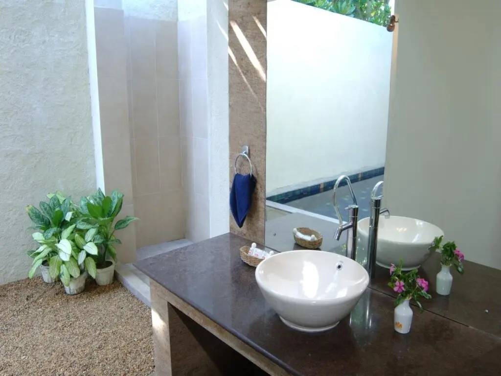Ваддува: Hibiscus Beach Hotel And Villas