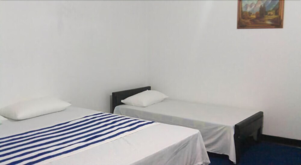 Мавелла: Karadiya Beach Resort