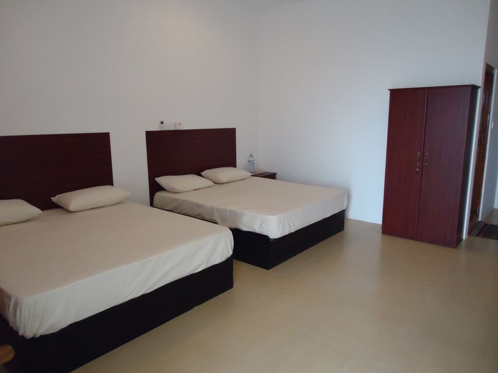 Аругам-Бэй: Palm Grove Holiday Inn