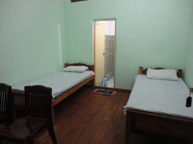 Тринкомали: Geetha Guest House