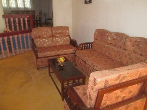 Хинатигала Джанкшен: Seebal Park Rest