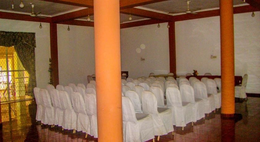 Дамбулла: Hotel Mahawasala