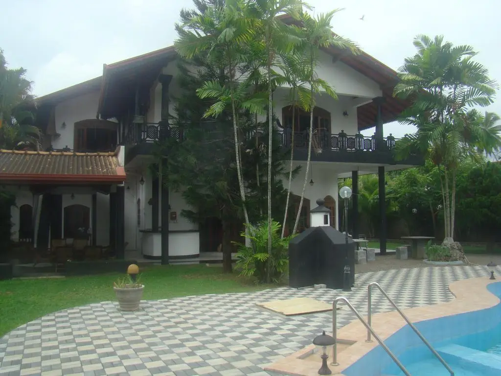 Берувела: Belfry Guest House