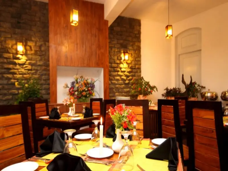 Нувара-Элия: Glenfall Reach Hotel