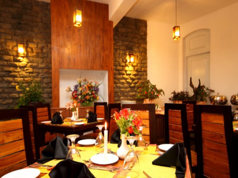 Нувара-Элия: Glenfall Reach Hotel