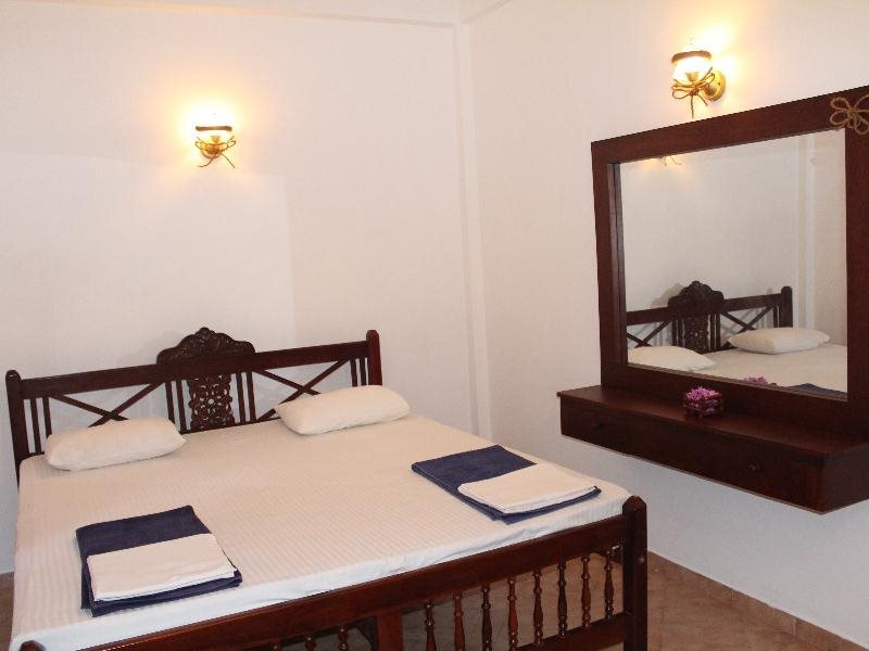 Хиккадува: Rohan Villa
