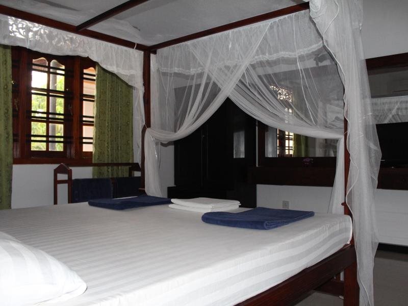 Хиккадува: Rohan Villa