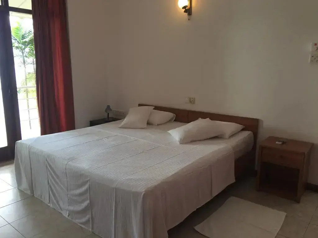 Бентота: Riverside Inn Fuji