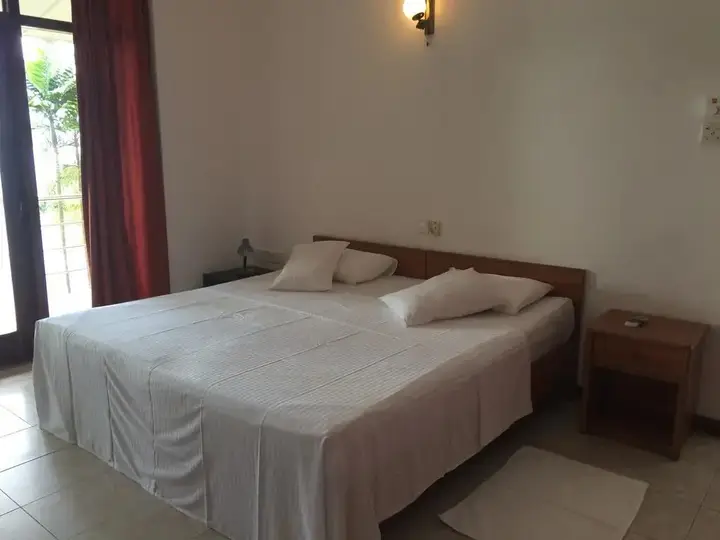 Бентота: Riverside Inn Fuji