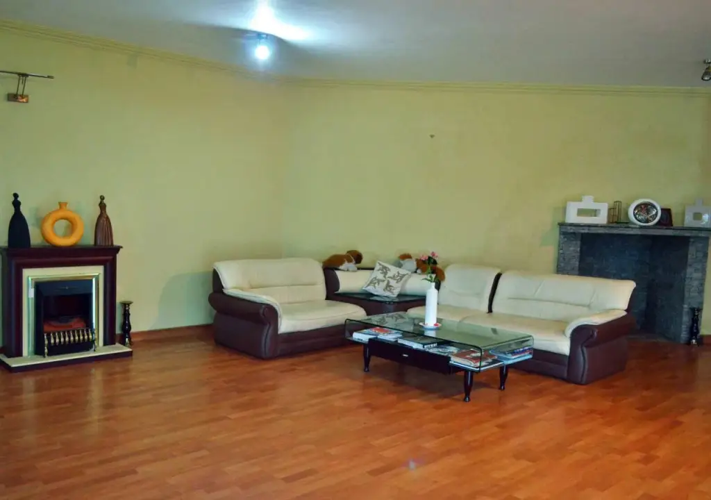 Нувара-Элия: HillCrest Villa