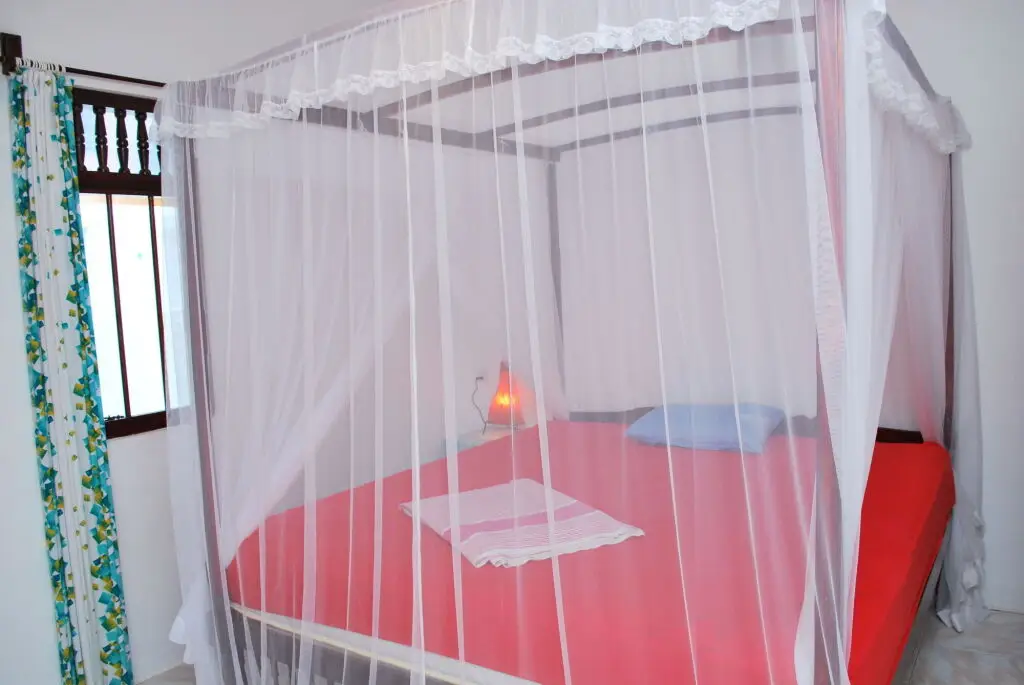 Таларамба: Beach House